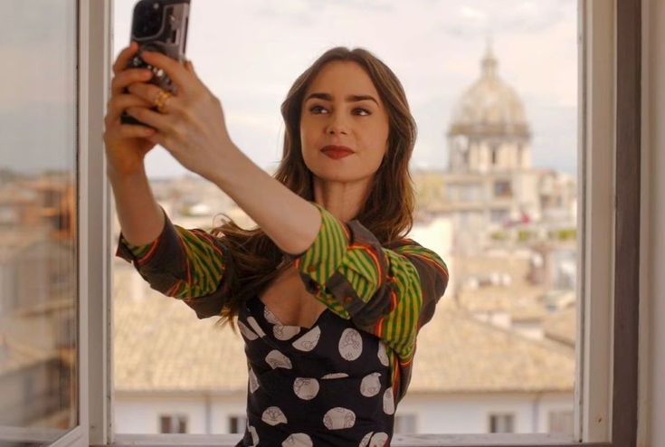 エミリー、パリへ行くのシーズン5のワンシーン