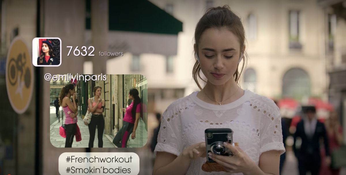 エミリー、パリへ行くのシーンの一部。