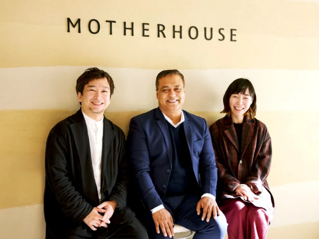 マザーハウス公式サイトのメインビジュアル